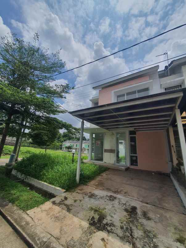 dijual rumah hook talaga bestari cluster the forest