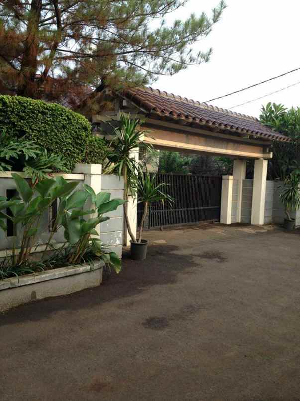 dijual rumah idr00359