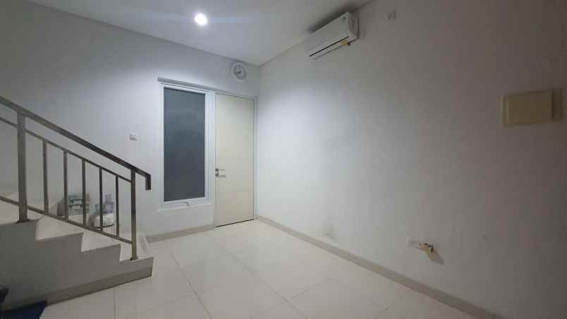 dijual rumah imperial gading