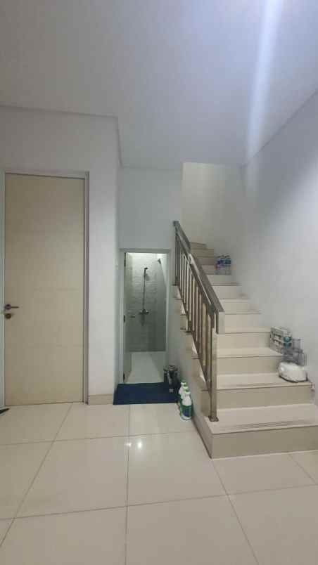 dijual rumah imperial gading