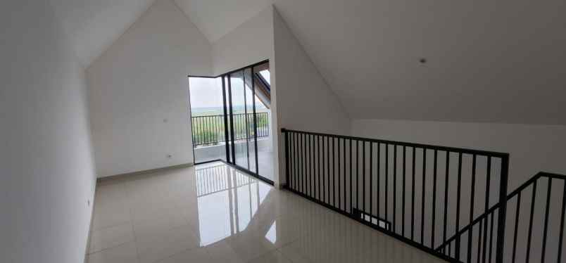 dijual rumah jakarta garden city