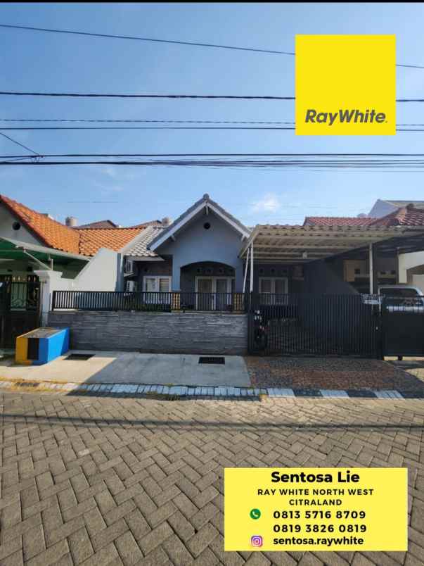 dijual rumah jalan babatan pratama