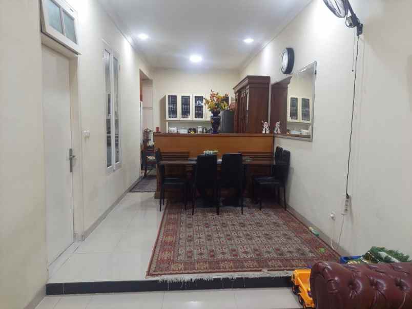 dijual rumah jalan bambu pagar rt 003