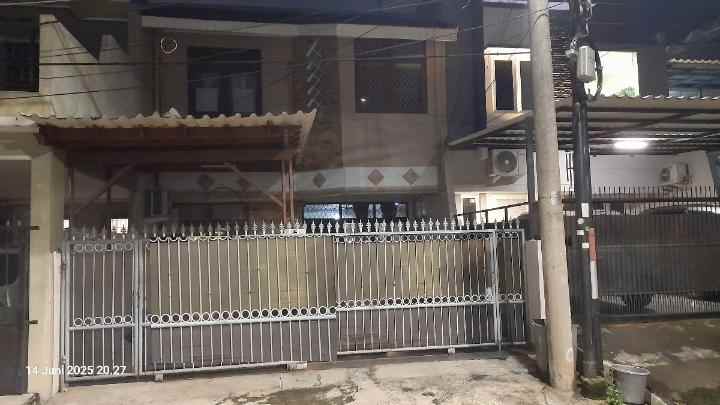 dijual rumah jalan gading elok utara