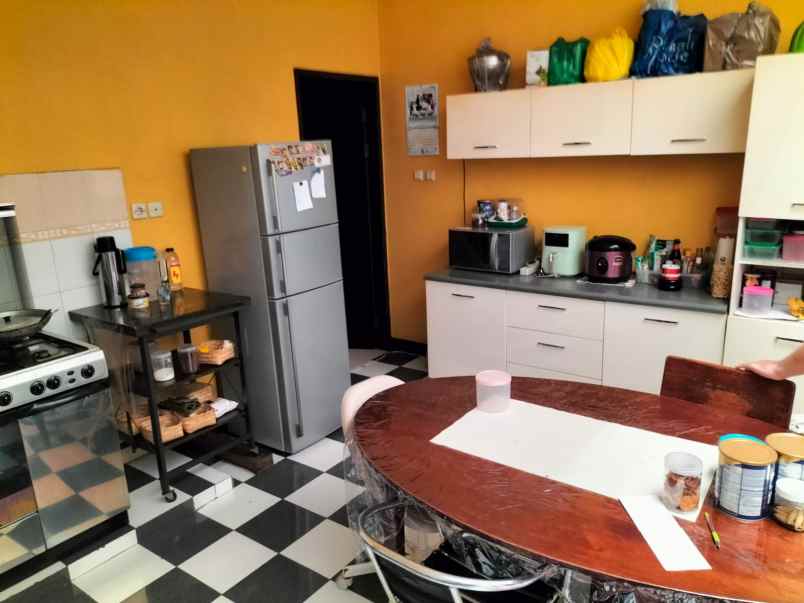 dijual rumah jalan gegerkalong tonggoh