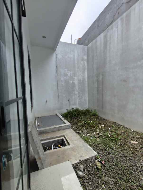 dijual rumah jalan kavling iip