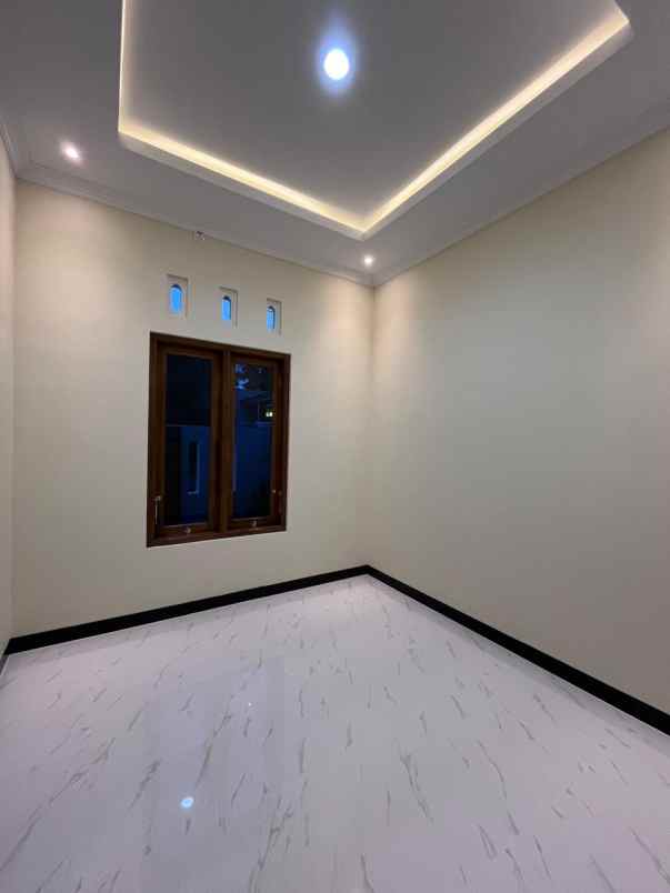 dijual rumah jalan magelang km 13 sleman