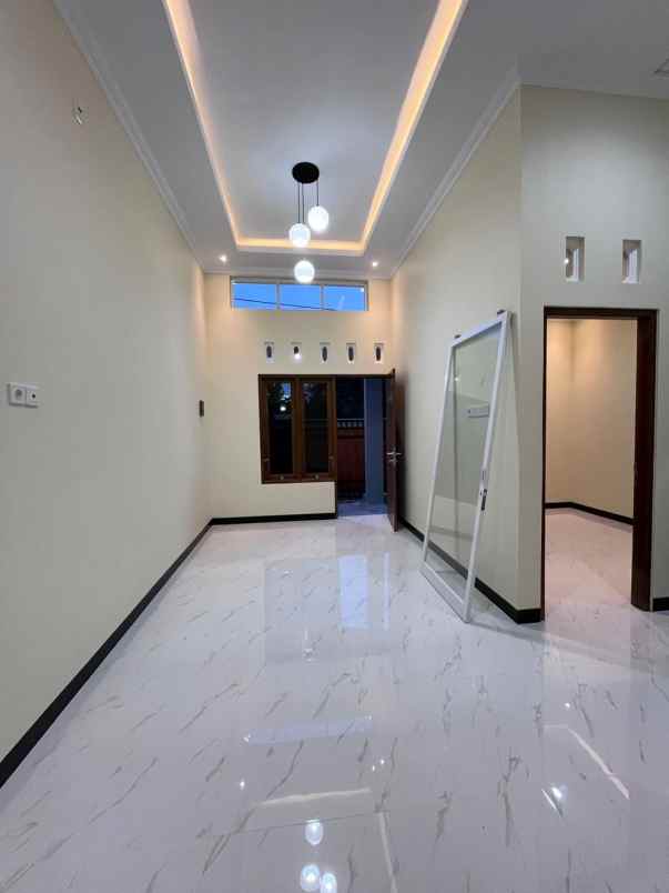 dijual rumah jalan magelang km 13 sleman