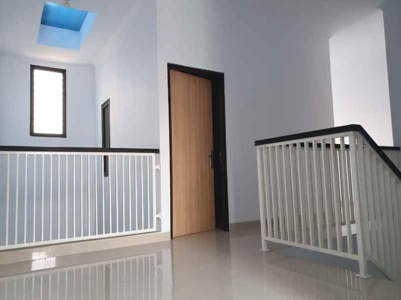 dijual rumah jalan mandor hasan