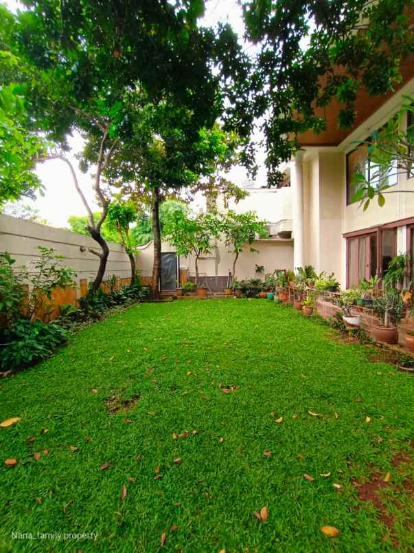 dijual rumah jalan raya cipete jakarta