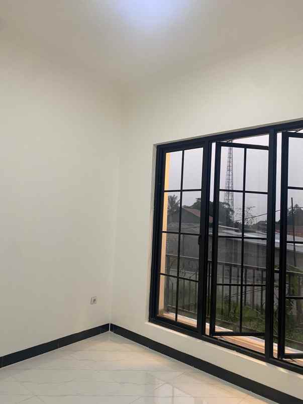 dijual rumah jalan roda pembangunan