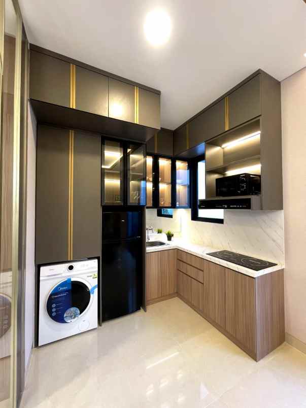 dijual rumah jalan rorotan