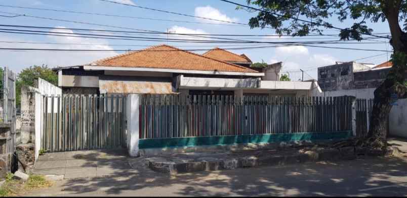 dijual rumah jalan sam ratulangi