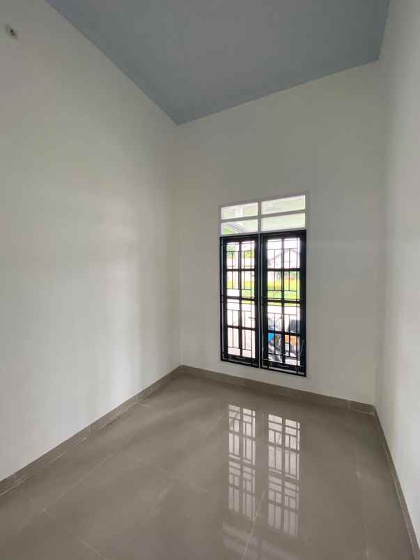 dijual rumah jalan soeka