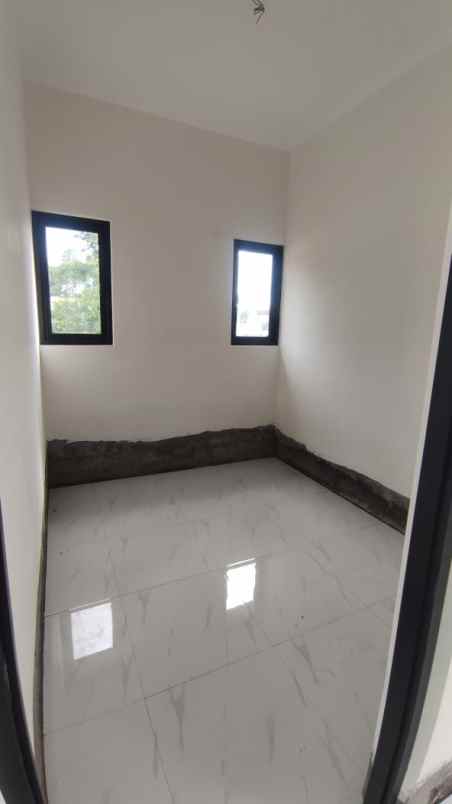 dijual rumah jambon pakiskembar pakis