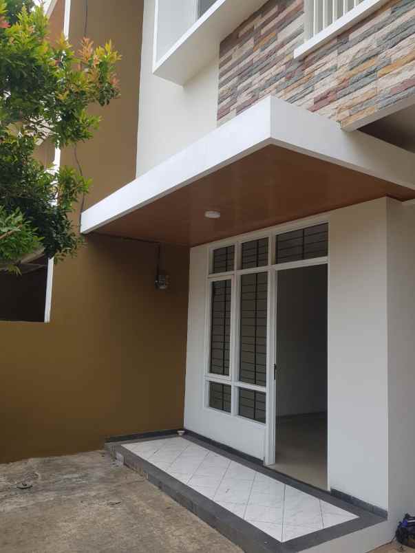 dijual rumah jatimakmur