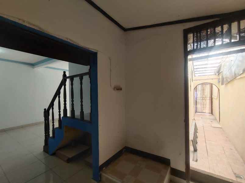 dijual rumah jatiwaringin pondok gede