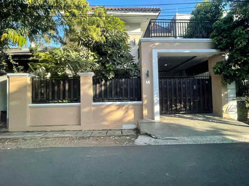 dijual rumah jk 044