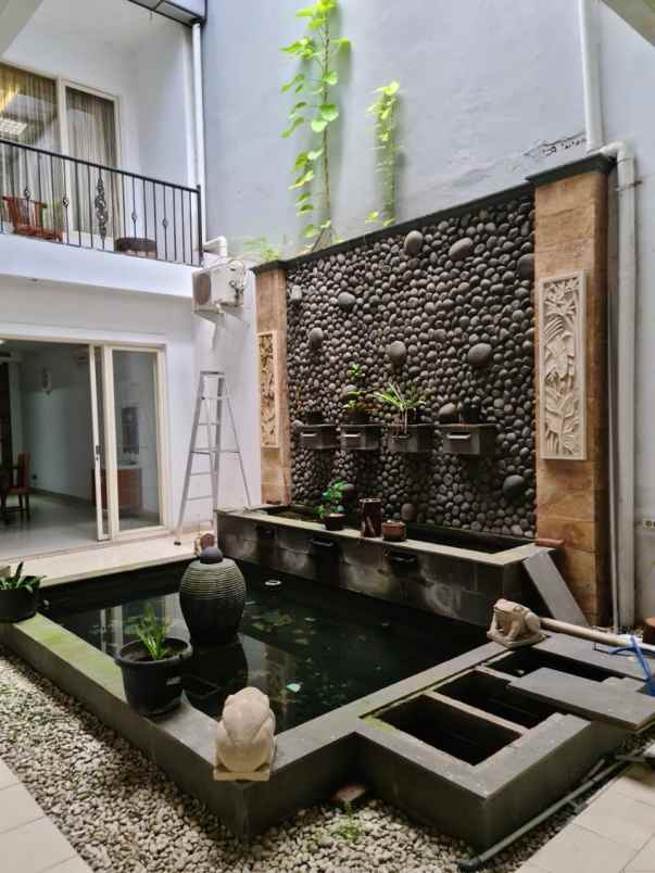 dijual rumah jk 044