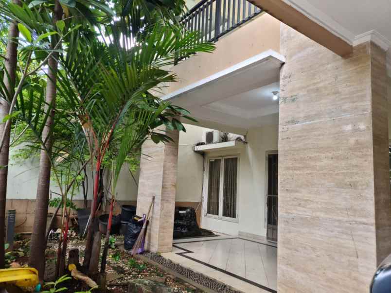 dijual rumah jk 044