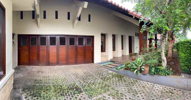 dijual rumah jl anggur cipete jakarta selatan