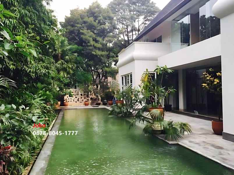 dijual rumah jl brawaijaya