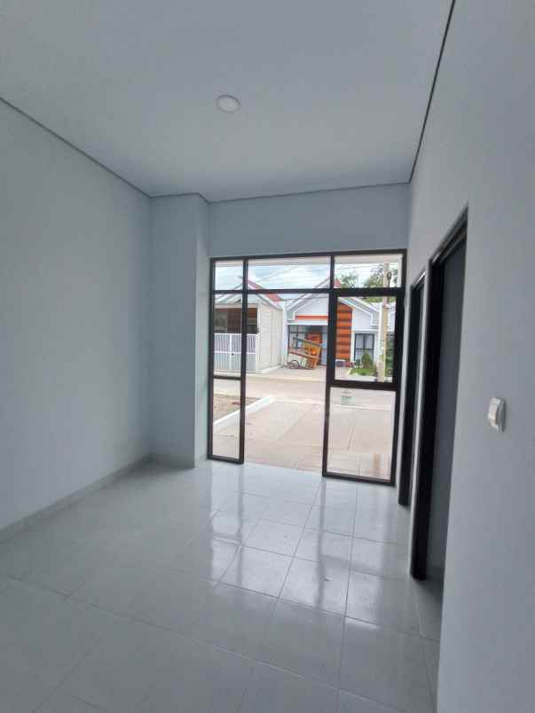 dijual rumah jl citeureup sindangpanon