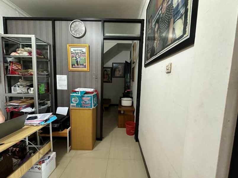 dijual rumah jl dr sumarno kec cakung