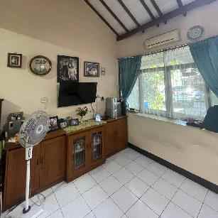 dijual rumah jl garu