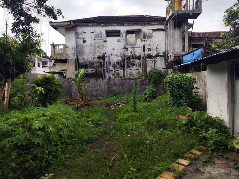 dijual rumah jl jawa sumbersari