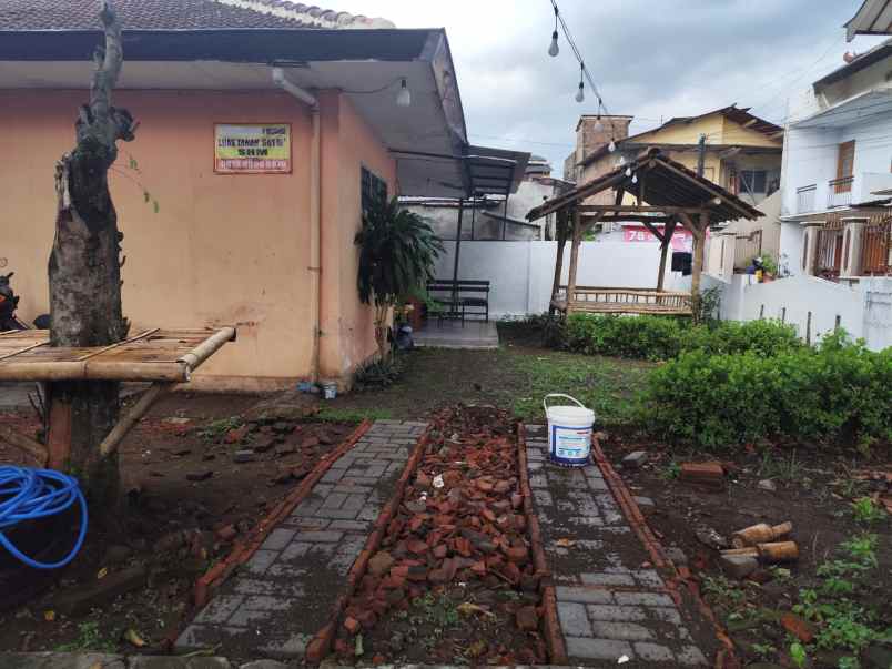 dijual rumah jl jawa sumbersari