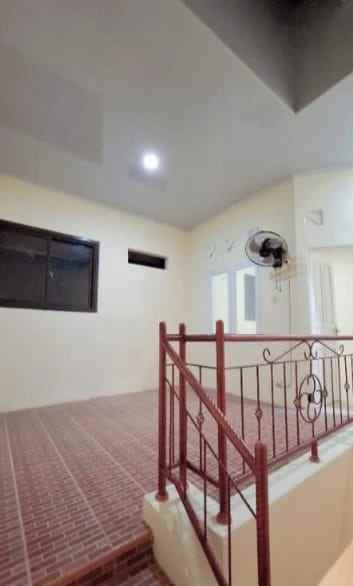 dijual rumah jl kalisari pasar rebo