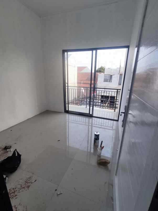dijual rumah jl kayu gede 2 rt 02 rw 04