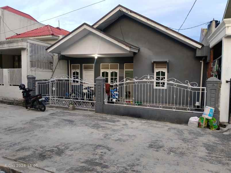 dijual rumah jl kutilang sakti