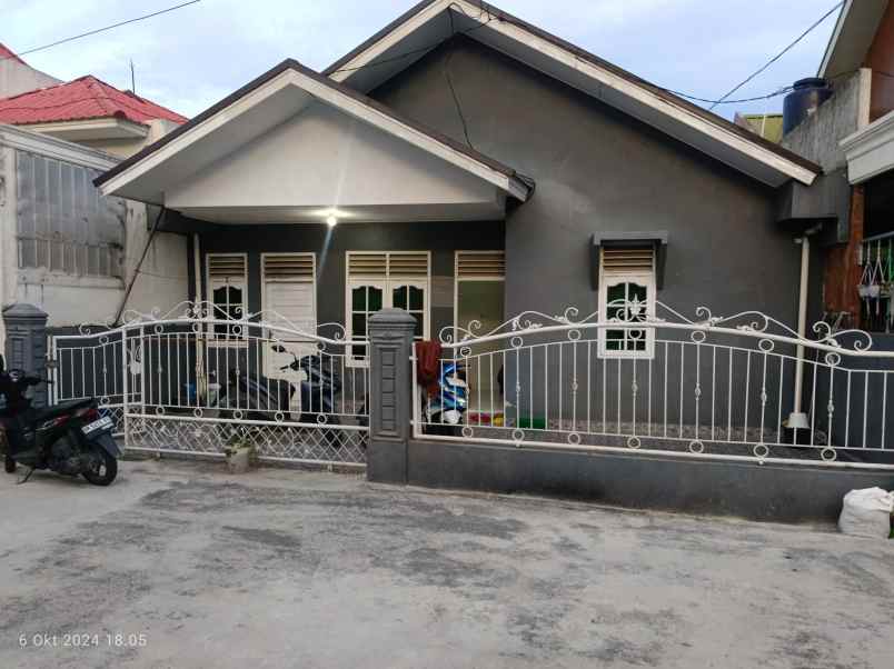 dijual rumah jl kutilang sakti