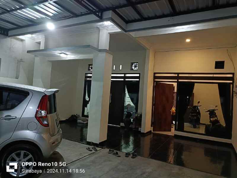 dijual rumah jl kyai abdul karim