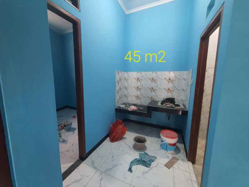 dijual rumah jl mushola perigi masjid