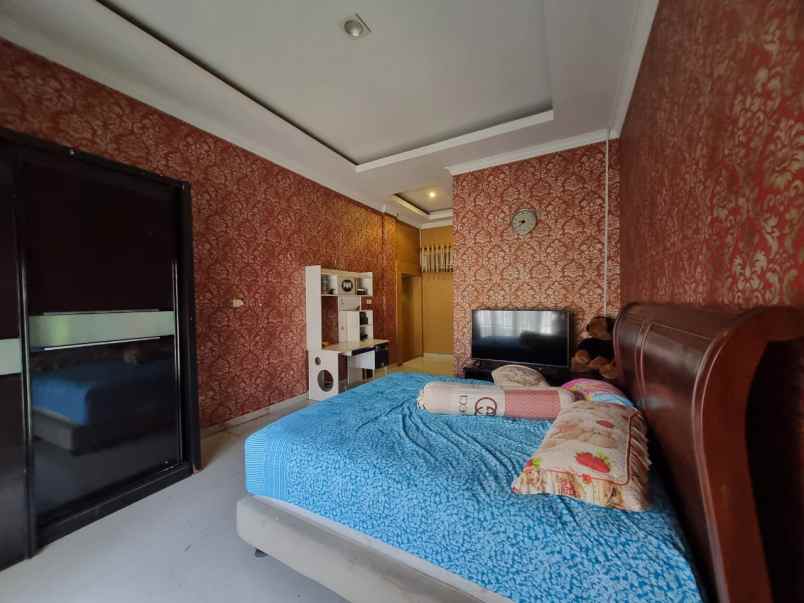 dijual rumah jl nakula