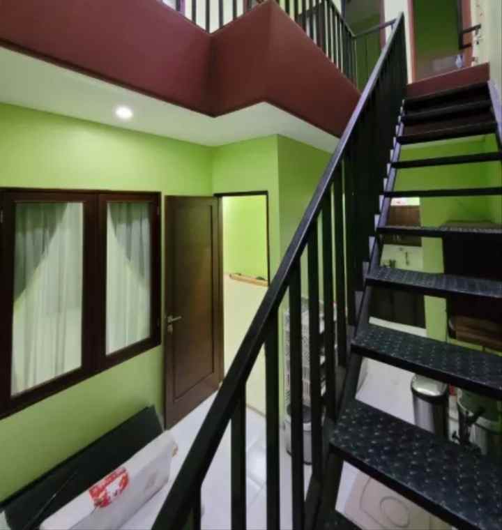 dijual rumah jl pondok bambu batas