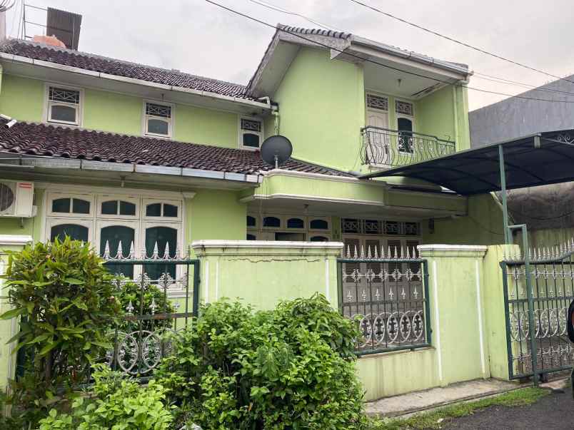 dijual rumah jl pondok bambu duren