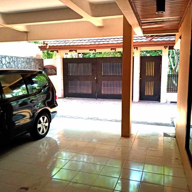 dijual rumah jl raya raya pondok indah