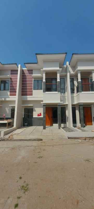 dijual rumah jl salak