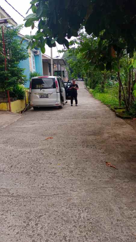 dijual rumah jl sukahati cibinong bogor