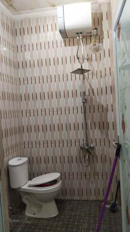 dijual rumah jl swadaya murni rt rw 22