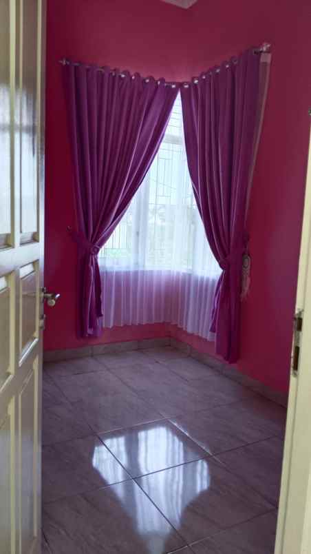 dijual rumah jl swadaya murni rt rw 22