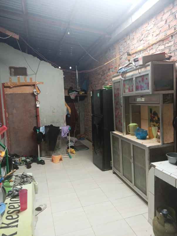 dijual rumah jl tengkubey