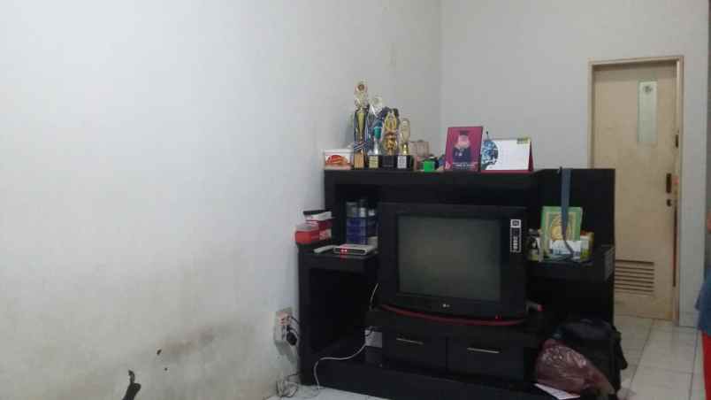 dijual rumah jl vila nusa indah 3