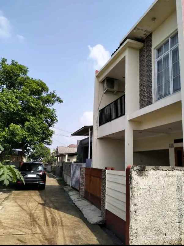 dijual rumah jln h tabronih kalimulya