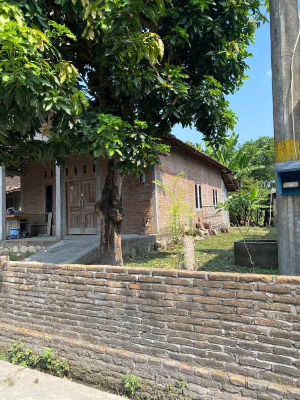 dijual rumah jlogedan tegalampel kec