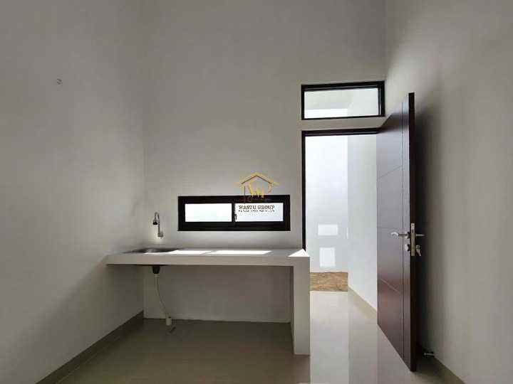 dijual rumah kadirojo purwomartani kec